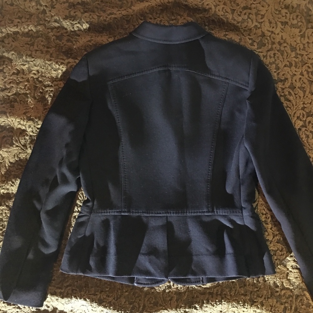 Black Jacket - Picture 4 of 4